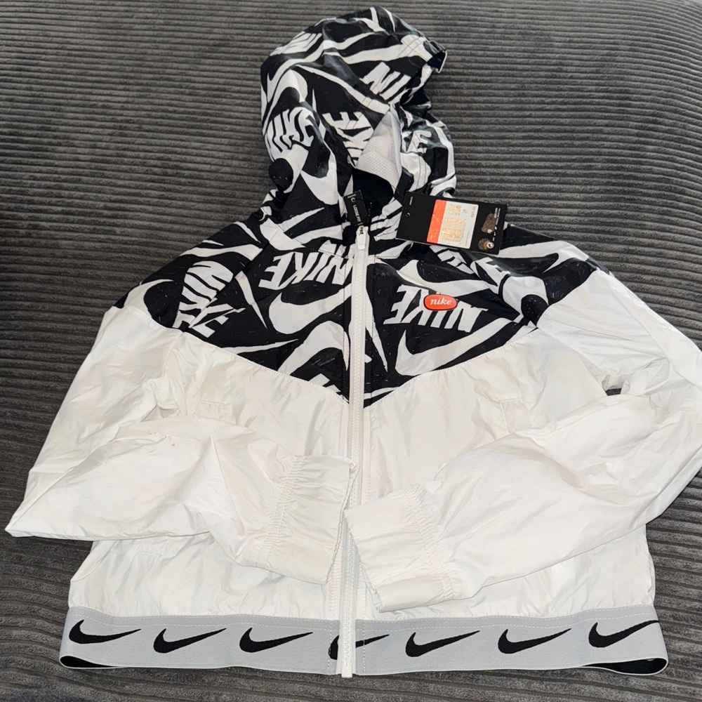Nike Girls Windbreaker
